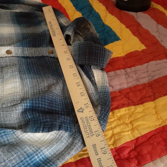 Blue Flannel Shirt Size Small (S) Cropped - Picture 4 of 8